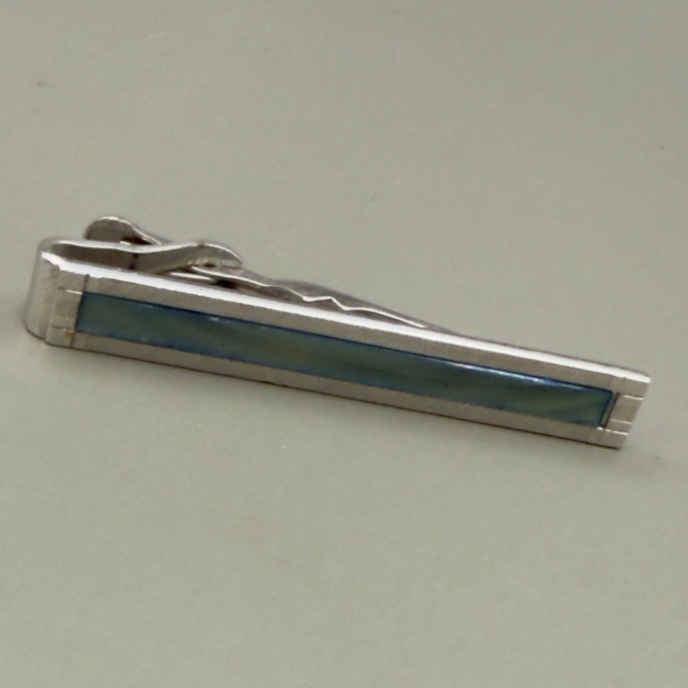 Swank Tie Clip Silver Tone Blue Inlay Textured Border Alligator Clasp Accessory